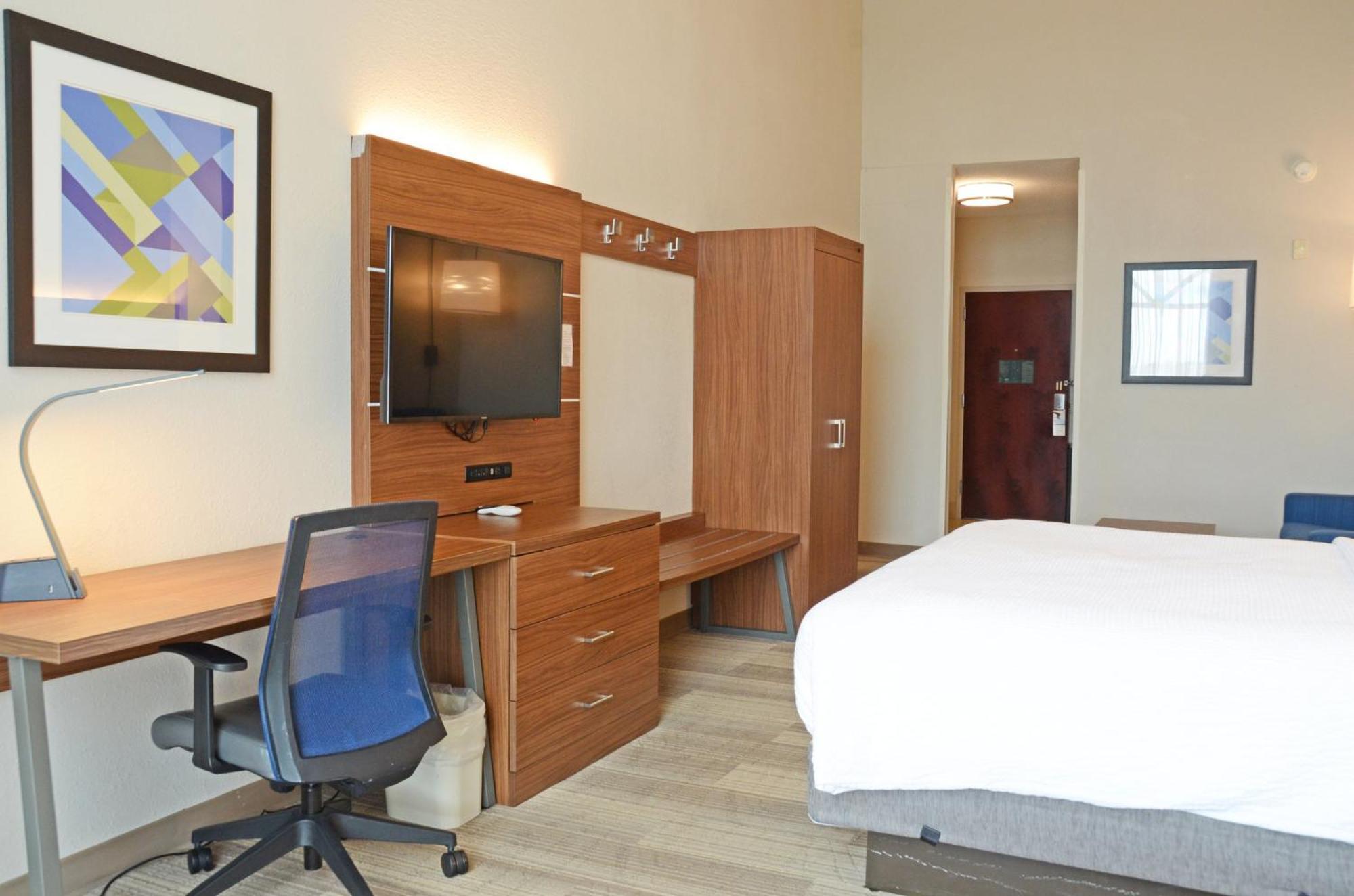 Holiday Inn Express Hotel & Suites Millington-Memphis Area By Ihg Exterior foto